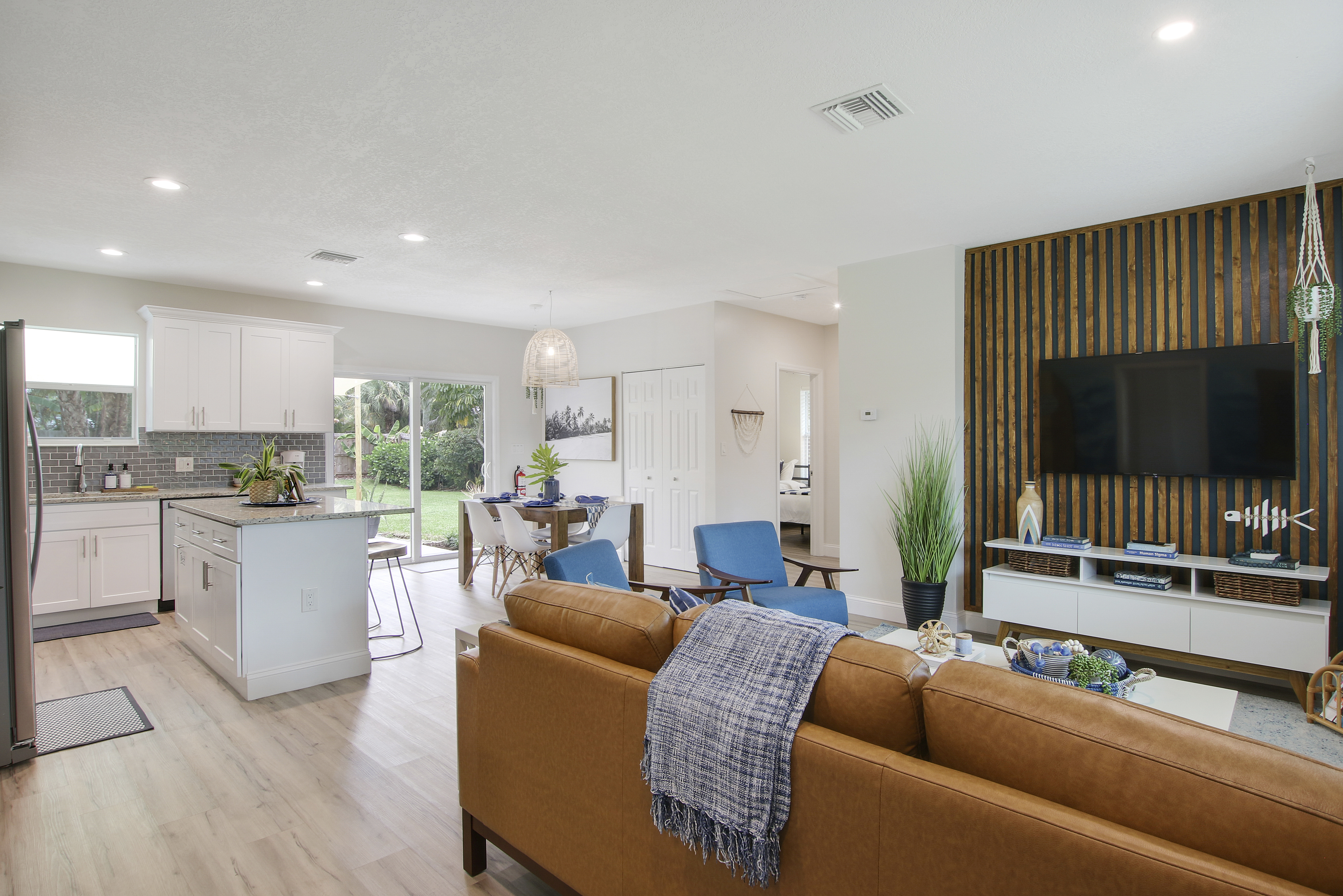 North Palm Beach Surf Shack Airbnb photo 4